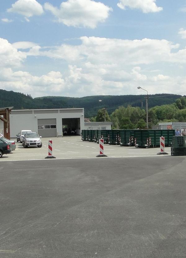 ODPADOVÉ CENTRUM POZLOVICE