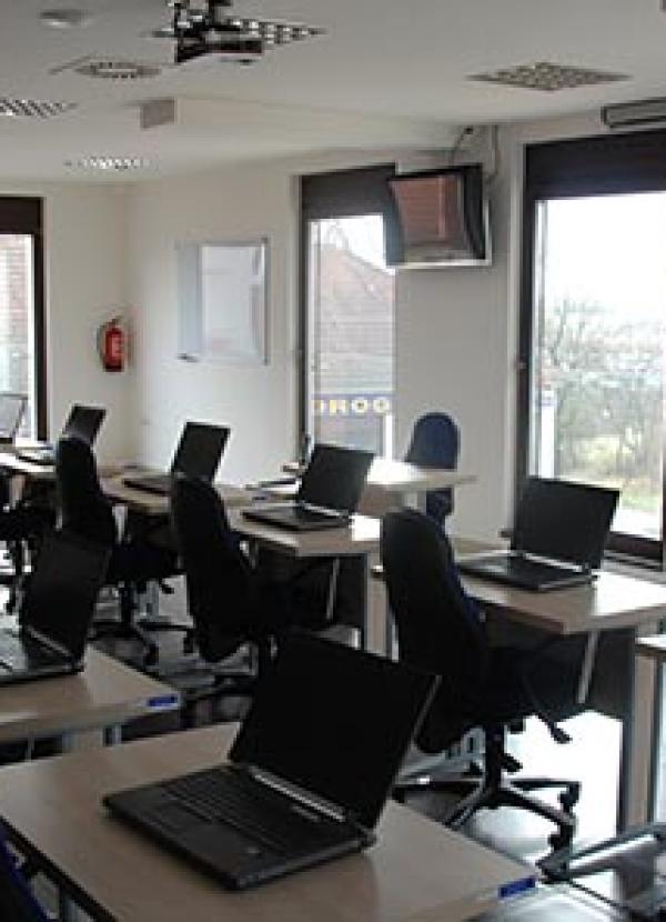 ŠKOLÍCÍ STŘEDISKO - PRIMA BILAVČÍK